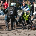 Arrestation-blocage-Loto-Quebec_PLD_20120307_193.1000.jpg